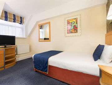 Ramada Crawley-gatwick Crawley (West Sussex)